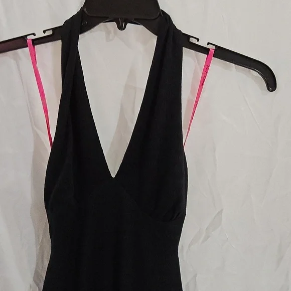 BETSEY JOHNSON BLACK BETSEY JOHNSON ANGELINA MIDI HALTER DRESS